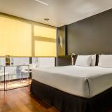 Ikonik Angli, Bild 6