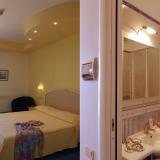 Club due Torri, Bild 4