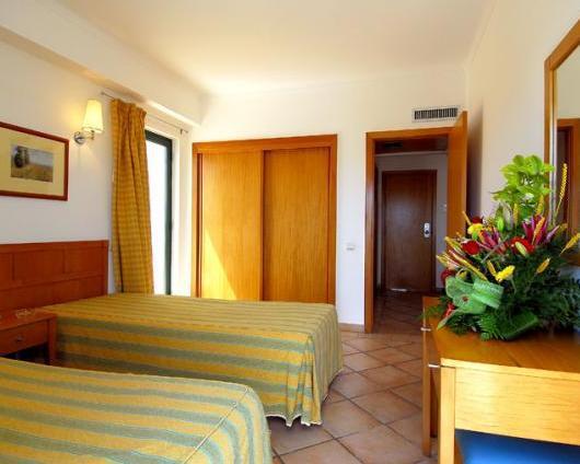 4 Sterne Hotel: Aparthotel Oceanus - Albufeira, Algarve, Bild 3