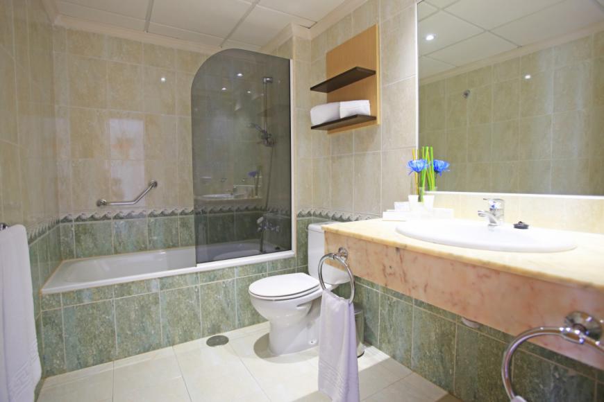 2 Sterne Familienhotel: Labranda Playa Club - Puerto del Carmen, Lanzarote (Kanaren), Bild 8