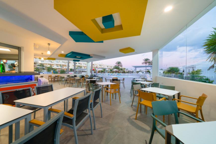 3 Sterne Familienhotel: Santa Rosa Apartamentos - Costa Teguise, Lanzarote (Kanaren), Bild 3