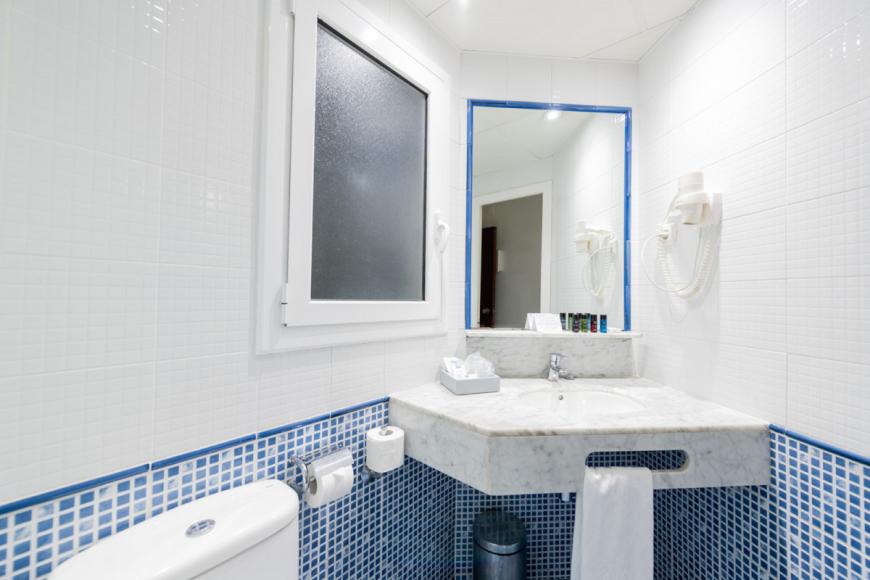 3 Sterne Hotel: Atenea Calabria - Barcelona, Katalonien, Bild 3