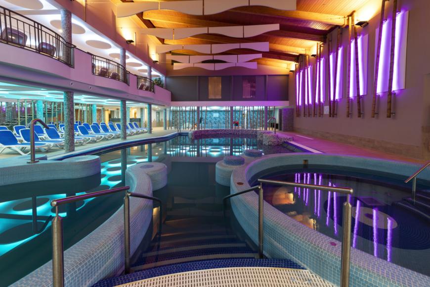 4 Sterne Familienhotel: Karos Spa - Zalakaros, Westtransdanubien, Bild 9