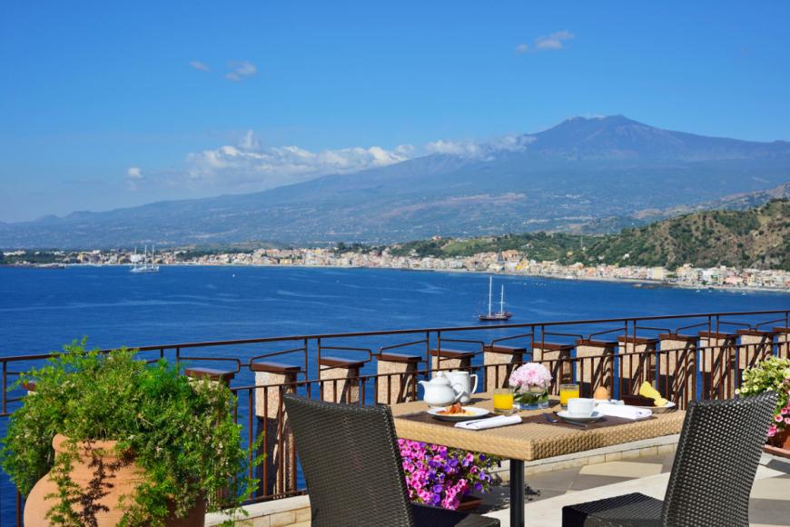 4 Sterne Hotel: UNAHOTELS Capotaormina - Taormina, Sizilien, Bild 3