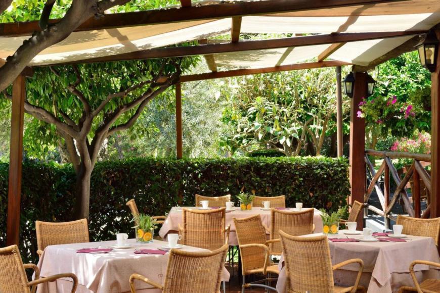 4 Sterne Hotel: UNAHOTELS Naxos Beach Sicilia - Naxos, Sizilien, Bild 4