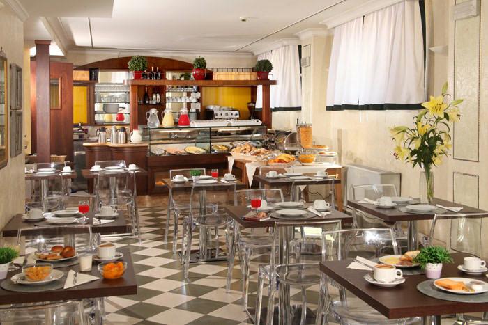 3 Sterne Hotel: Alessandrino - Rom, Latium, Bild 3