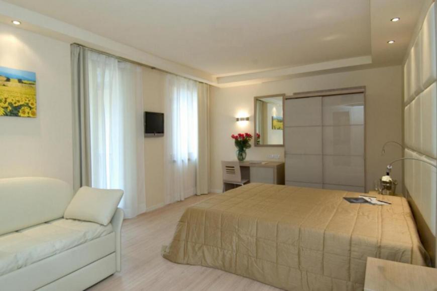 4 Sterne Hotel: Antico Borgo - Riva del Garda, Gardasee, Bild 4