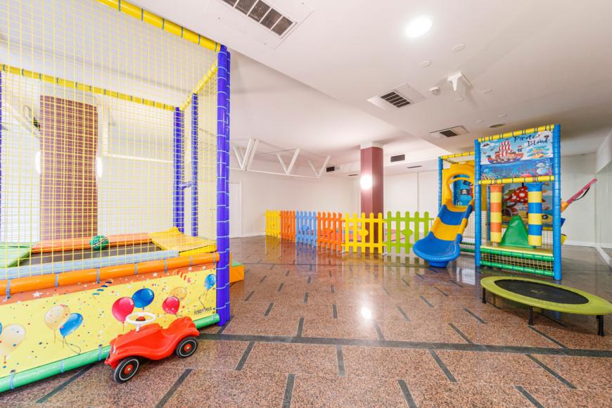 4 Sterne Hotel: Arco Smart Family Hotel - Arco, Gardasee, Bild 9