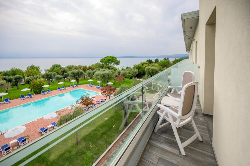 4 Sterne Hotel: Hotel Villa Paradiso Suite - Moniga del Garda, Gardasee, Bild 8