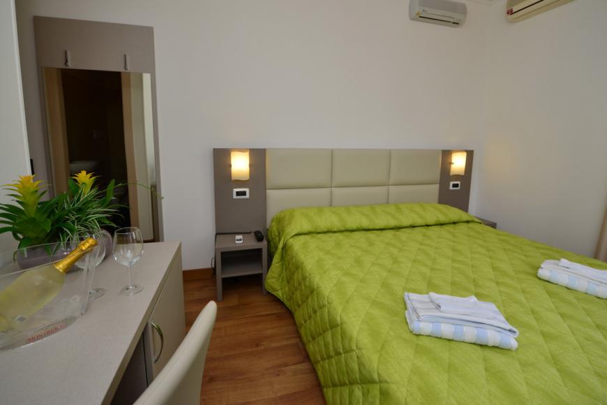 3 Sterne Hotel: Hotel Bella Peschiera - Peschiera del Garda, Gardasee, Bild 3