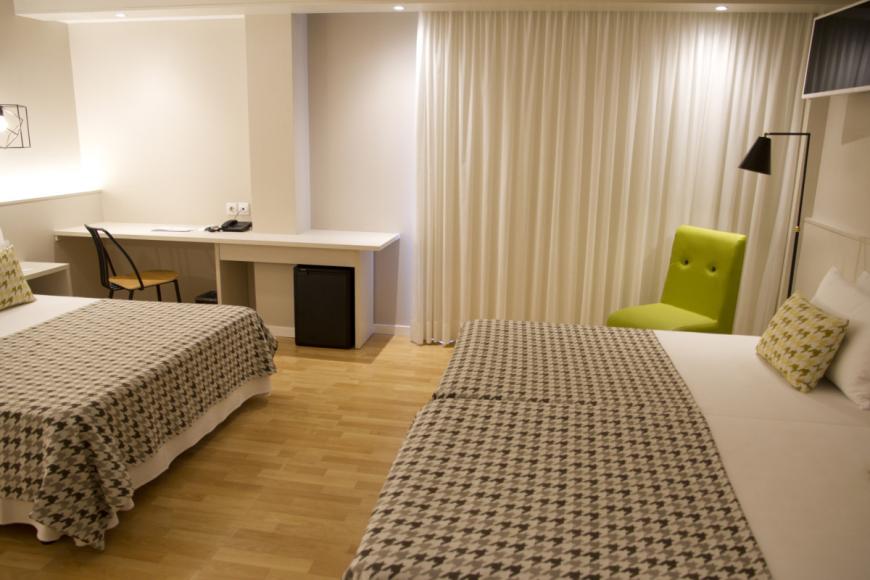 4 Sterne Hotel: ALEGRIA Plaza Paris - Lloret de Mar, Costa Brava (Katalonien), Bild 3