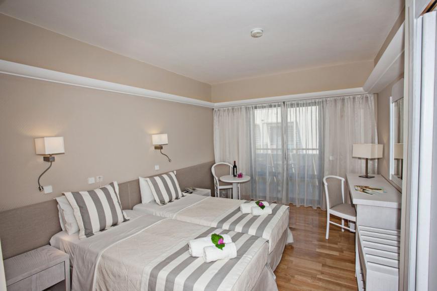 4 Sterne Hotel: Pearl Beach - Rethymnon, Kreta, Bild 2