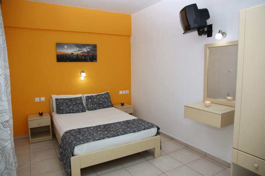 3 Sterne Hotel: Happy Days Studios - Malia, Kreta, Bild 2