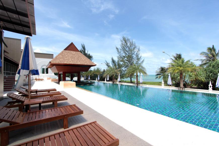 4 Sterne Hotel: Maikhao Palm Beach Resort - Phuket, Phuket, Bild 2