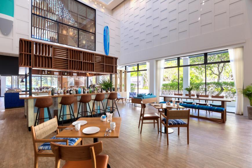 4 Sterne Hotel: Outrigger Surin Beach Resort - Phuket, Phuket, Bild 5