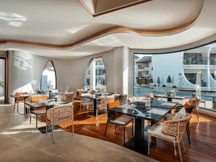 4 Sterne Hotel: Amora Beach Resort Phuket - Phuket, Phuket, Bild 5