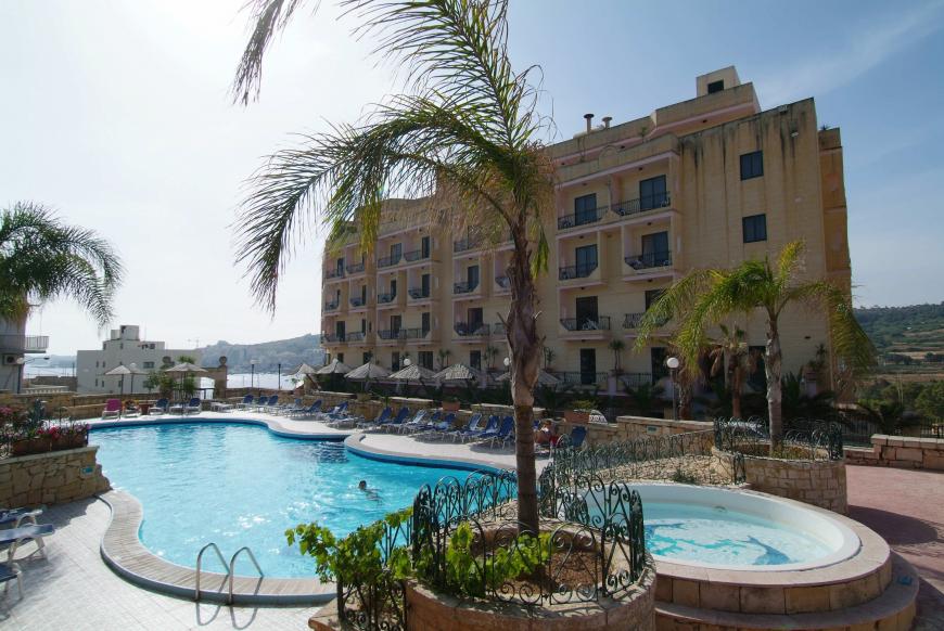 3 Sterne Familienhotel: Porto Azzurro Aparthotel - Xemxija, Malta