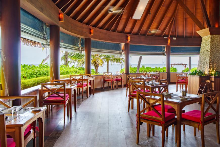4 Sterne Hotel: Reethi Faru Resort - Raa Atoll, Raa & Baa Atoll, Bild 10
