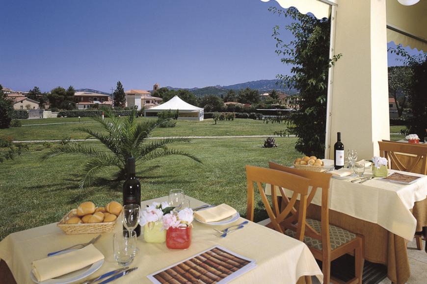 4 Sterne Familienhotel: Blu Hotel Morisco - Cannigione, Sardinien, Bild 5