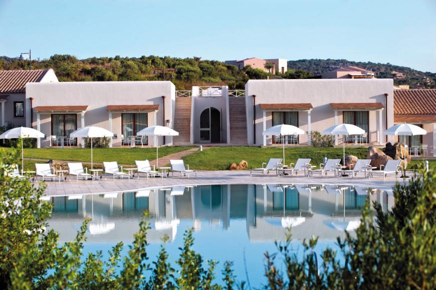 4 Sterne Hotel: Grande Baia Resort & Spa - San Teodoro, Sardinien, Bild 9