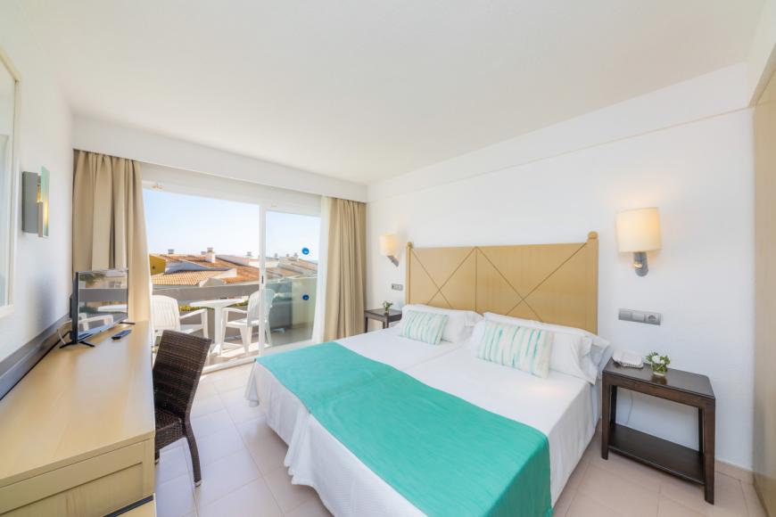 4 Sterne Familienhotel: Blau Punta Reina Resort - Cala Mandia, Mallorca (Balearen), Bild 5