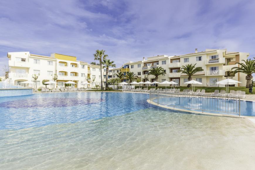 4 Sterne Familienhotel: Blau Punta Reina Resort - Cala Mandia, Mallorca (Balearen), Bild 4