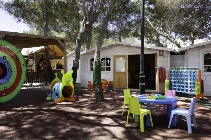 4 Sterne Familienhotel: Alua Suites Las Rocas - Cala d'Or, Mallorca (Balearen), Bild 5