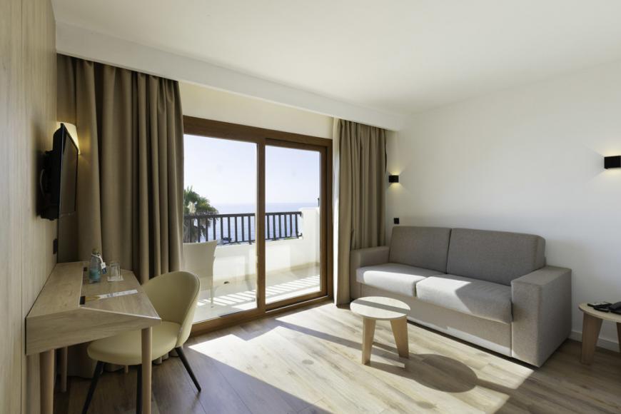 4 Sterne Familienhotel: Alua Suites Las Rocas - Cala d'Or, Mallorca (Balearen), Bild 8