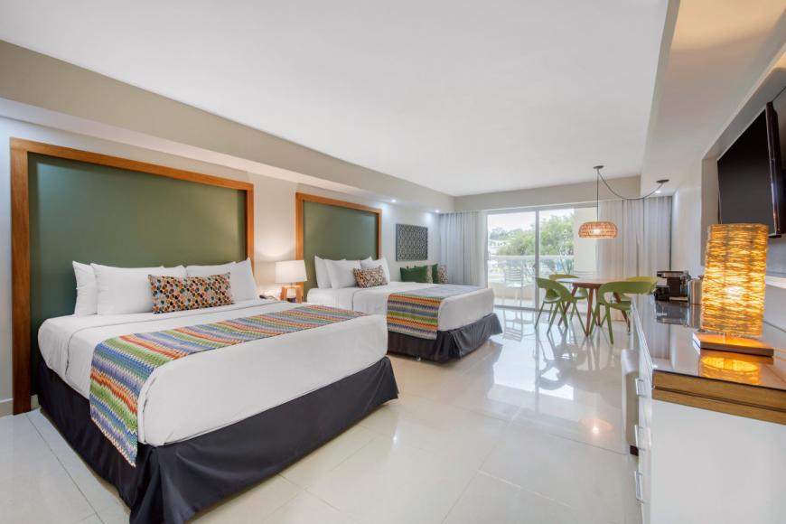 4 Sterne Hotel: Emotions by Hodelpa Puerto Plata - Playa Dorada, Norden Dom. Rep., Bild 9