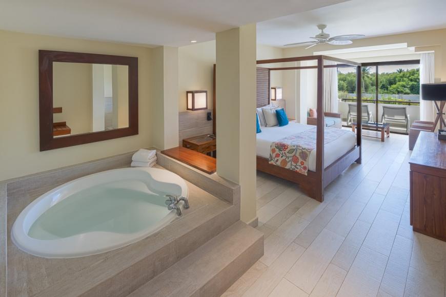 5 Sterne Hotel: Catalonia Royal Bavaro - Adults Only - Punta Cana / Bavaro, Osten Dom. Rep., Bild 5