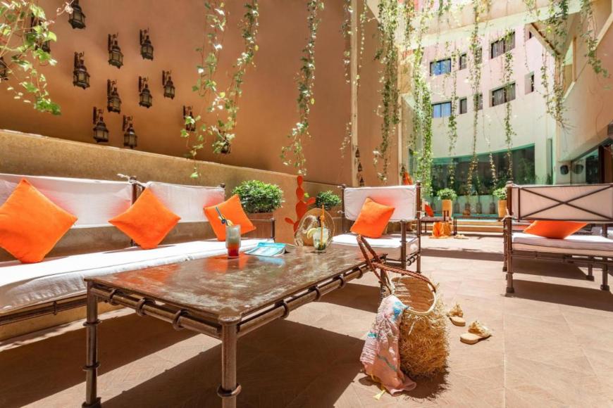 4 Sterne Hotel: Dellarosa Hotel Suites & Spa - Marrakesch, Marrakesch-Safi