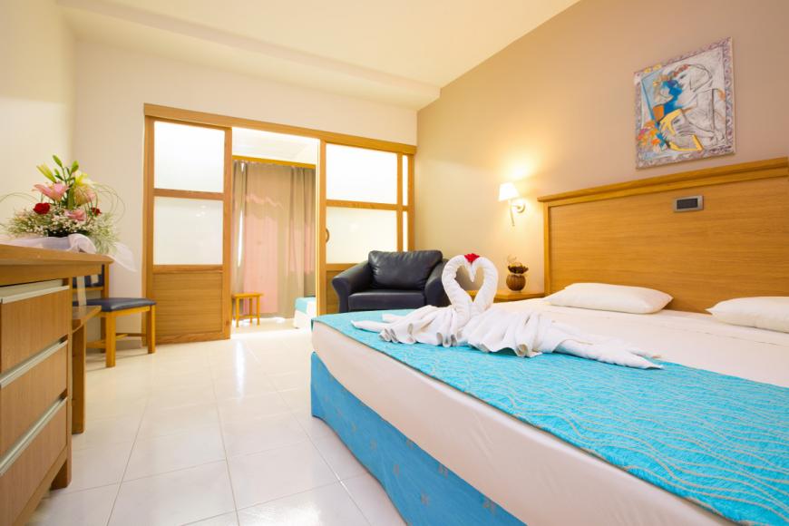 4 Sterne Familienhotel: Cyprotel Faliraki - Faliraki, Rhodos, Bild 5