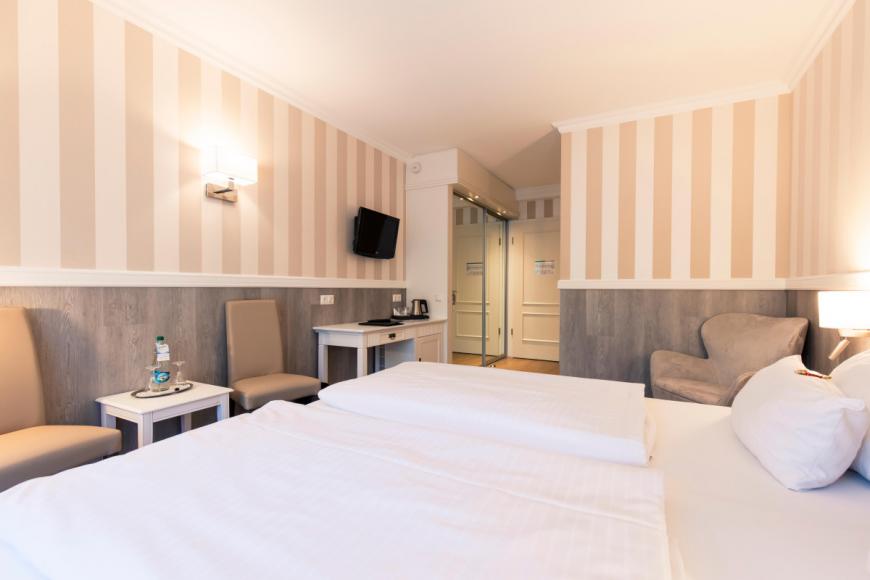 4 Sterne Hotel: Hotel IV Jahreszeiten Zingst - Zingst, Mecklenburg-Vorpommern, Bild 3