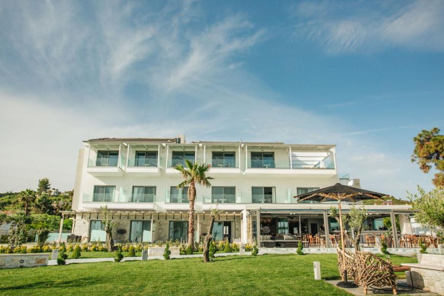 4 Sterne Hotel: Blue Carpet Luxury Suites - Pefkohori, Chalkidiki, Bild 7