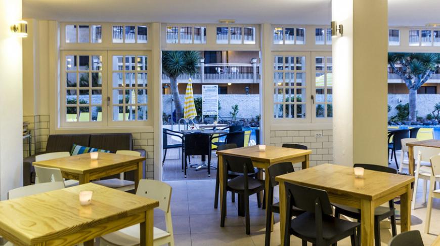 2 Sterne Hotel: Coral California - Adults Only - Playa de las Americas, Teneriffa (Kanaren), Bild 5