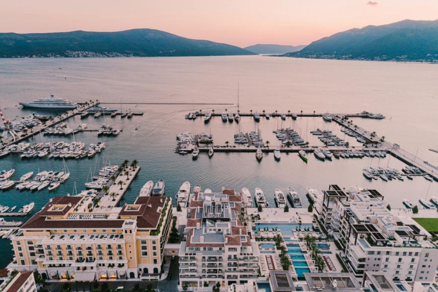5 Sterne Hotel: Regent Porto Montenegro - Tivat, Montenegrinische Adriaküste, Bild 2