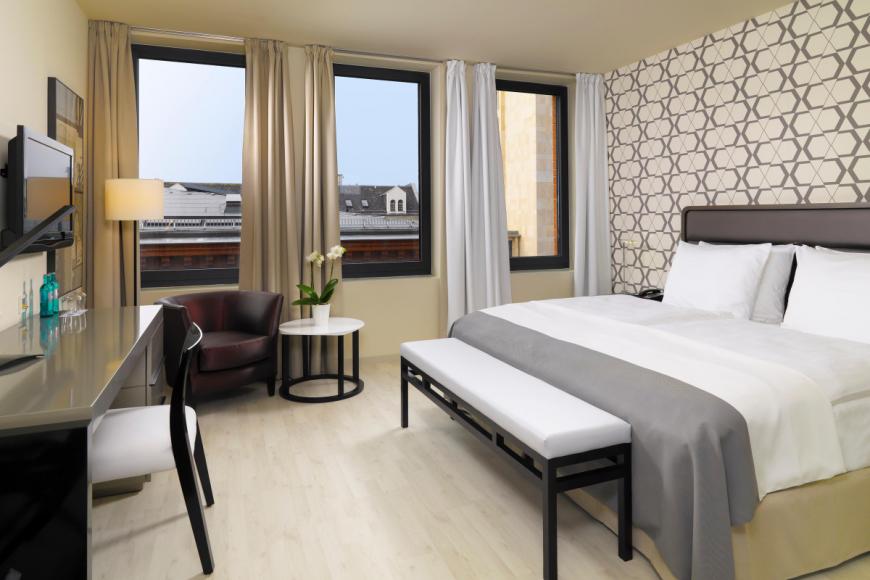 4 Sterne Hotel: H10 Berlin Ku'damm - Berlin, Berlin, Bild 3