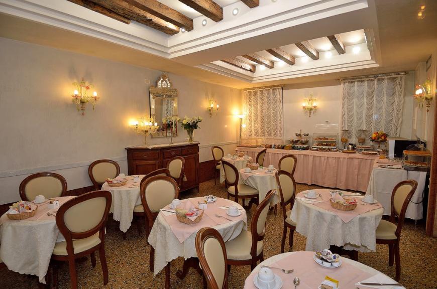 3 Sterne Hotel: Da Bruno - Venedig, Venetien, Bild 3