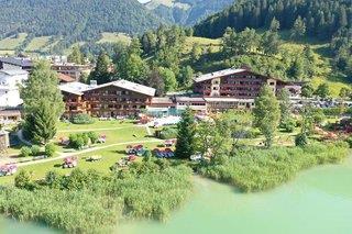 Hotel  buchen: Hotel Ferienclub Bellevue am Walchsee 