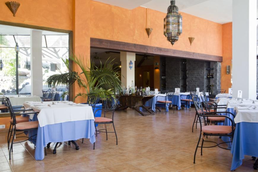 4 Sterne Familienhotel: LIVVO Coloradamar - Playa Blanca, Lanzarote (Kanaren), Bild 4