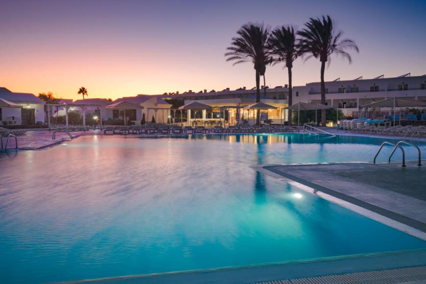 3 Sterne Familienhotel: Santa Rosa Apartamentos - Costa Teguise, Lanzarote (Kanaren), Bild 4