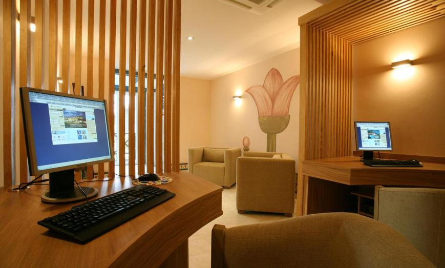 5 Sterne Hotel: LIVVO Volcan Lanzarote - Playa Blanca, Lanzarote (Kanaren), Bild 3