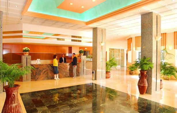 3 Sterne Hotel: Parasol Garden - Torremolinos, Costa del Sol (Andalusien), Bild 4