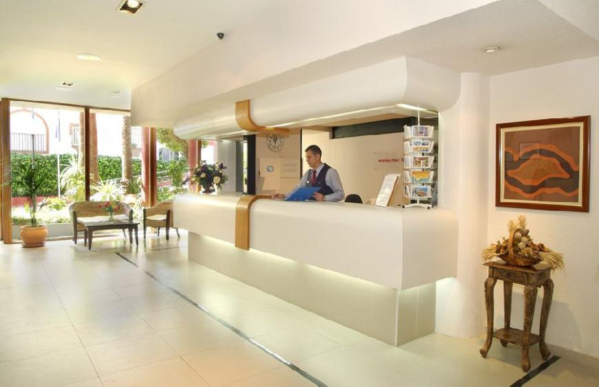 4 Sterne Hotel: ROC Lago Rojo - Adults Only - Torremolinos, Costa del Sol (Andalusien), Bild 3