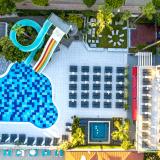 White City Beach - Adults Only, Bild 6