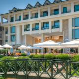 Golden Lotus, Bild 2