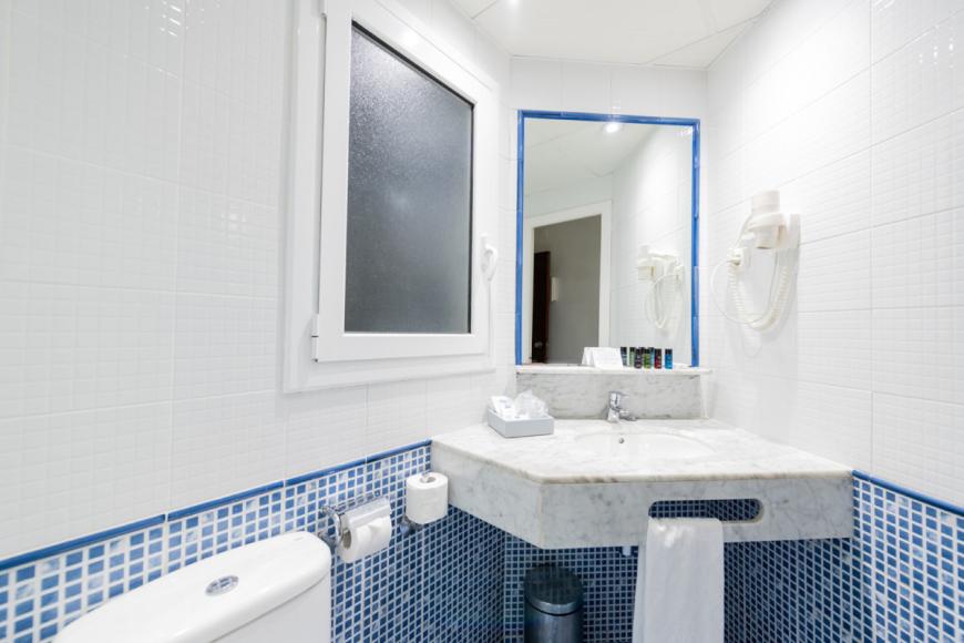 3 Sterne Hotel: Atenea Calabria - Barcelona, Katalonien, Bild 3