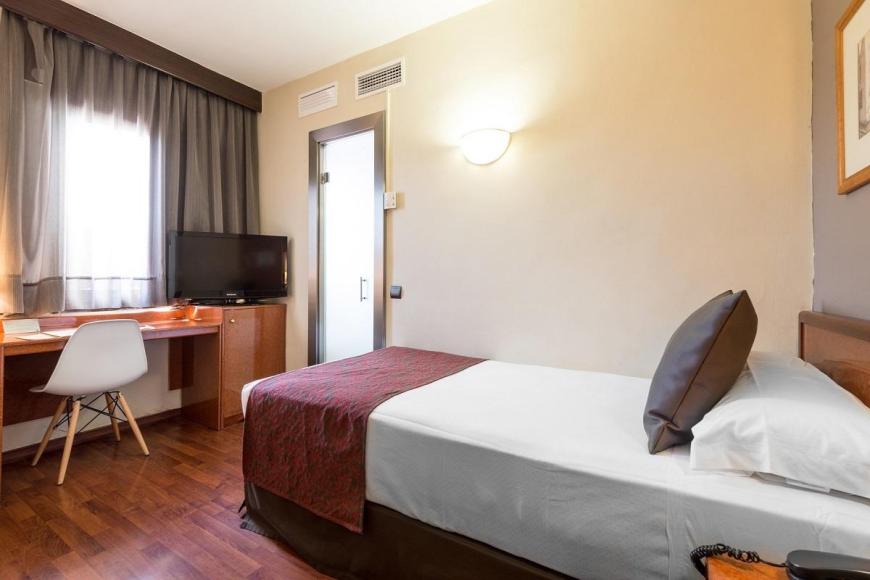 3 Sterne Hotel: Catalonia Castellnou - Barcelona, Katalonien, Bild 6