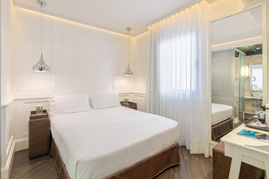 4 Sterne Hotel: H10 Universitat - Barcelona, Katalonien, Bild 6