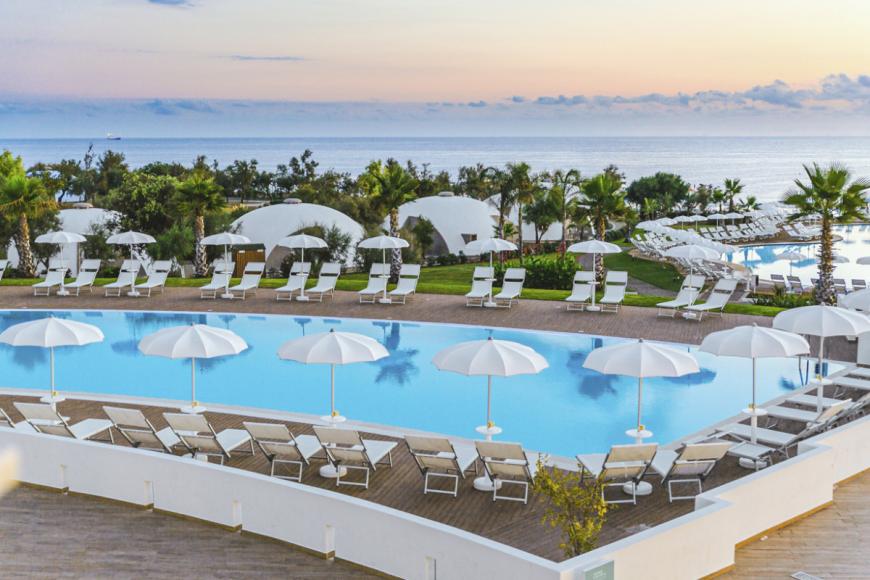 4 Sterne Hotel: Torre Cintola Natural Sea Resort - Monopoli, Apulien